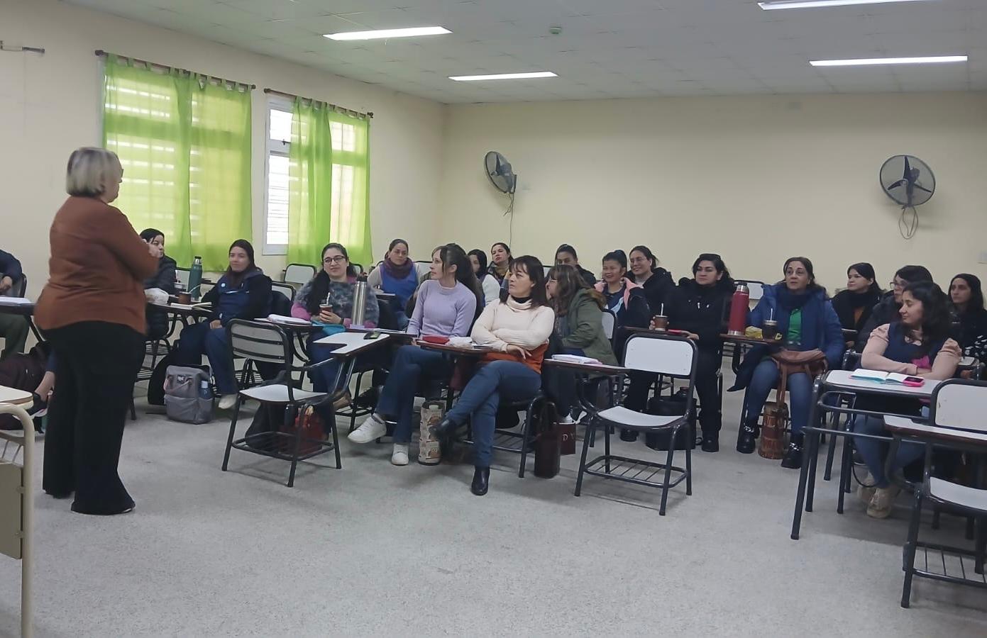 Chaco: comenzaron los Ateneos Didácticos en Alfabetización para docentes de nivel inicial y primario