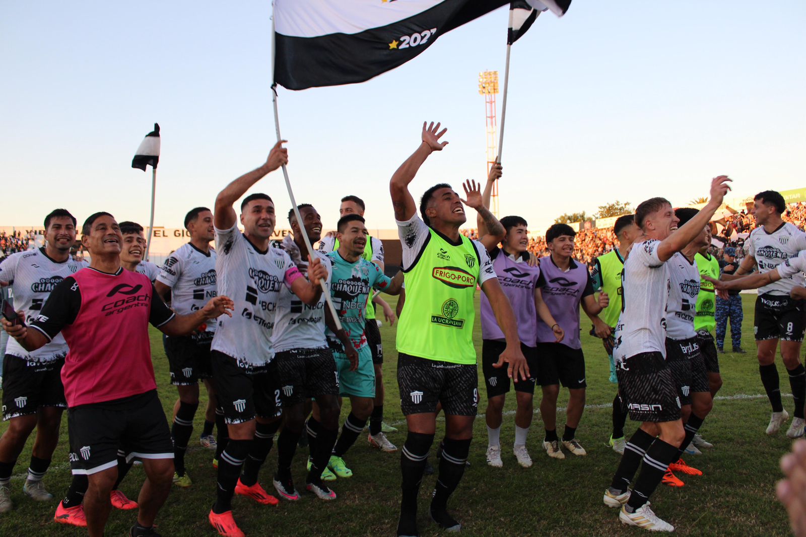 For Ever: se ubica cuarto y a cinco de Gimnasia en la Primera Nacional 