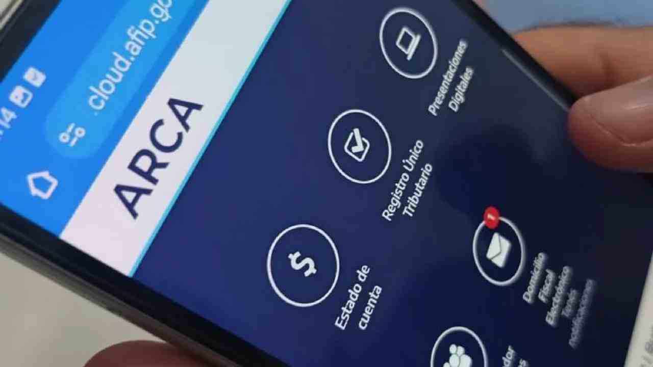 El Gobierno habilita devoluciones del Impuesto PAIS por importaciones no computadas