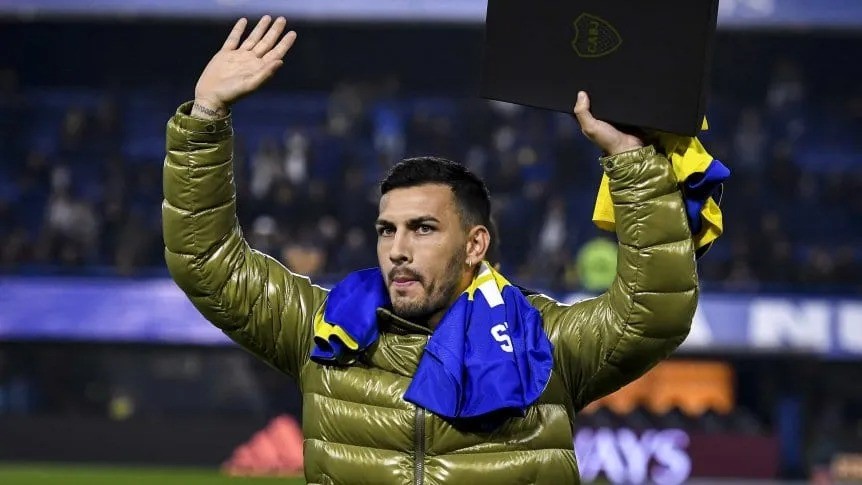  Paredes llega al país y el jueves será presentado como refuerzo de Boca
