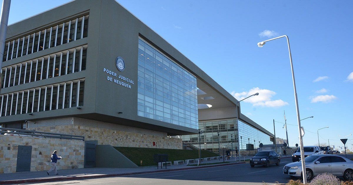 Postergó su carrera para criar a sus hijos y ahora la Justicia ordenó que su ex marido la compense económicamente