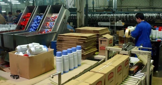 Apertura importadora: Lumilagro trae termos de China y echa a 130 trabajadores