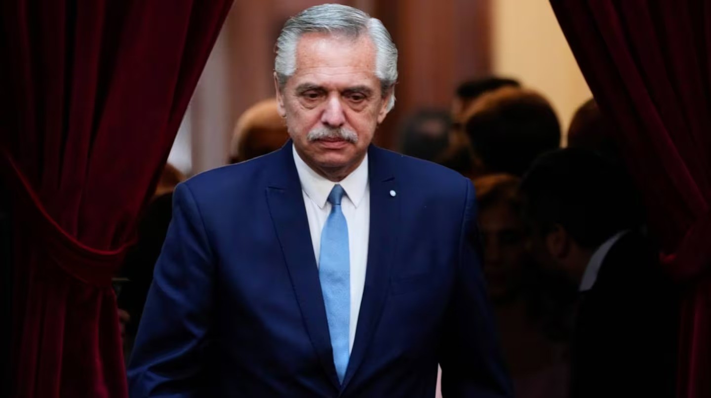 Tras su procesamiento, piden quitarle la jubilación de privilegio a Alberto Fernández