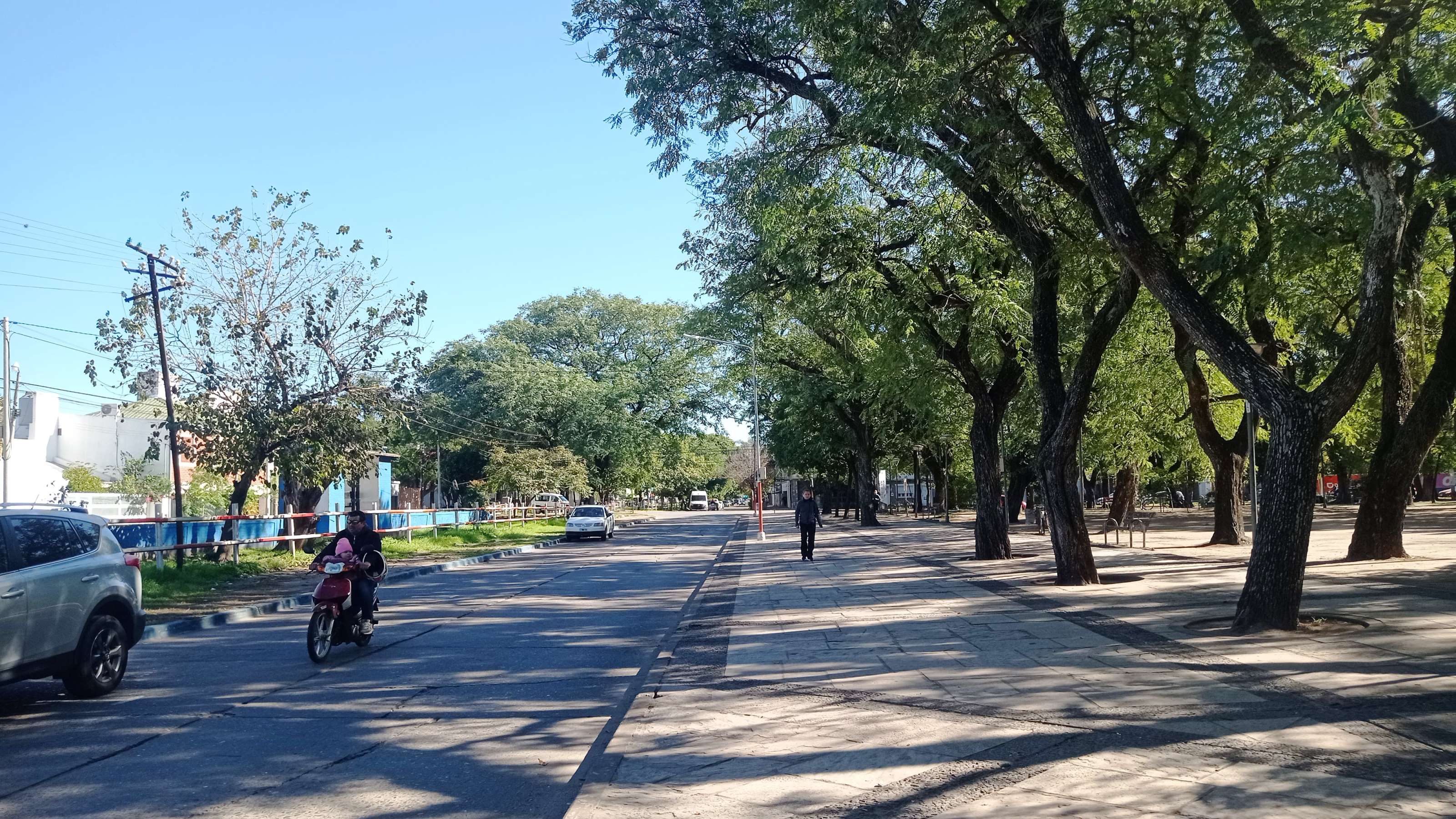 Lunes primaveral en el Chaco con máximas de 30 grados