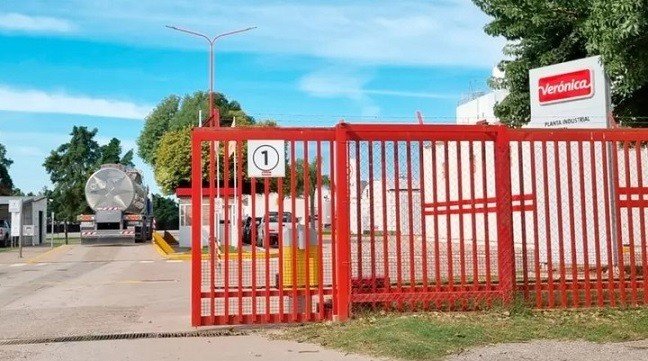 La empresa láctea Verónica analiza despedir a 210 empleados