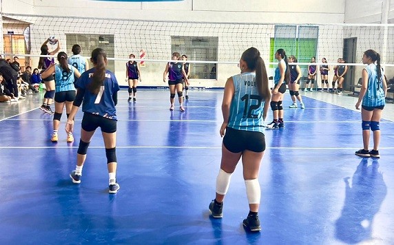 Fontana saluda a jóvenes deportistas que participaron en el Chaco Juega