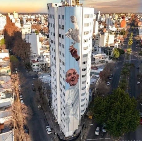 Argentina inauguró el mural más grande del mundo dedicado al papa Francisco