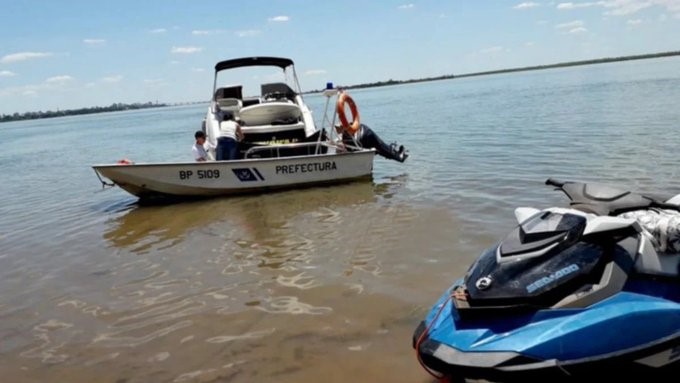 Corrientes: rechazan demanda de la madre de un hombre que murió al caer de una moto de agua