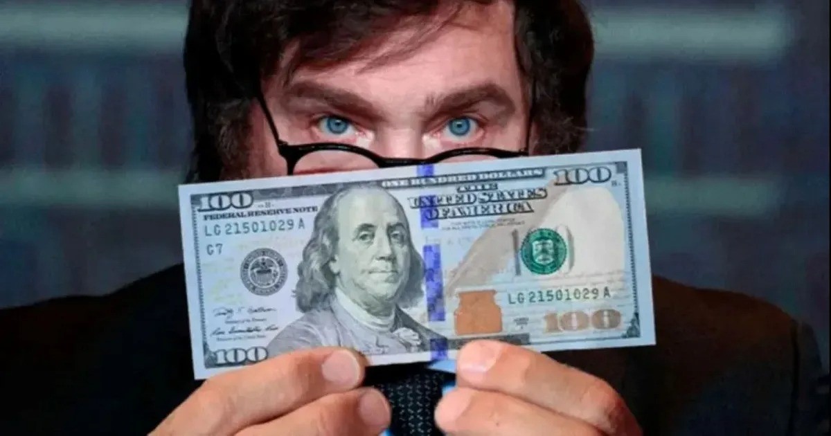  Milei culpó a los bancos por la suba del dólar