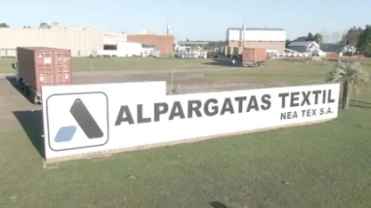Corrientes: Suspenderán a los 400 trabajadores de la fábrica Alpargatas 