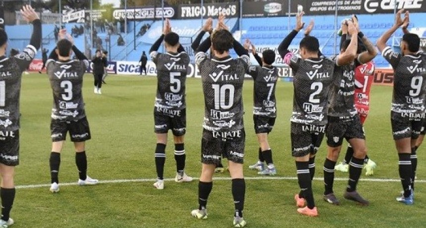 For Ever recibe a Colón de Santa Fe, a partir de las 16