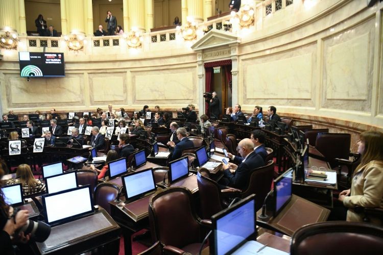 Senado: la oposición aprobó el aumento a jubilados pero el Gobierno adelantó que vetará