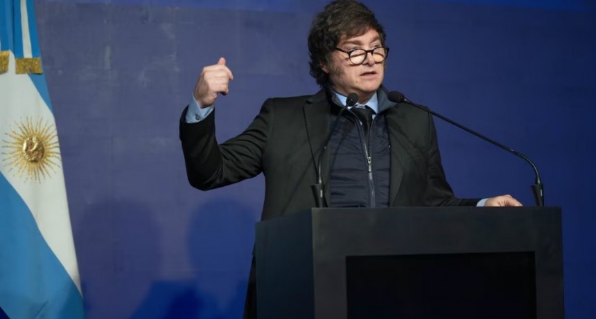 Suba de jubilaciones y discapacidad: Milei confirmó el veto