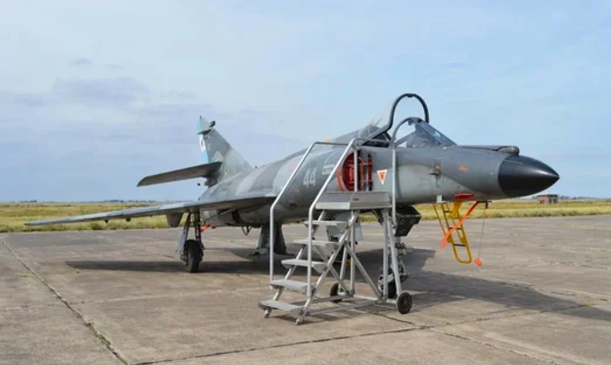  Dan de baja a los aviones argentinos que hundieron dos barcos ingleses en Malvinas