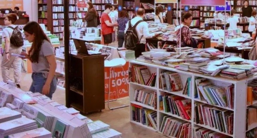 Resistencia, Fontana y General San Martín abren la Feria del Libro Chaco Lee 2025