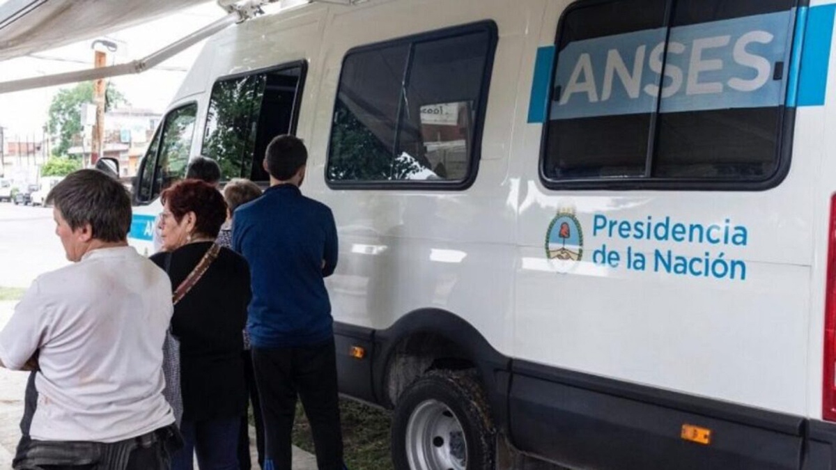 ANSES lleva esta semana sus servicios a dos localidades del Chaco con operativos móviles