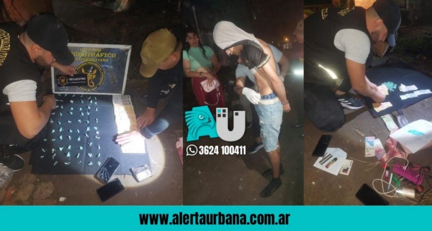 Sentados en la vereda de la casa vendían cocaína despreocupados  