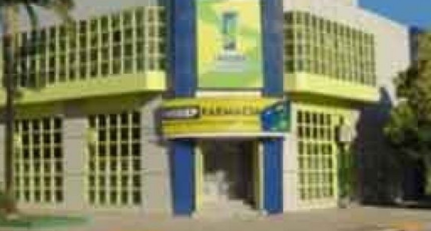 Reclaman faltante de medicamentos en Farmacia de Insssep