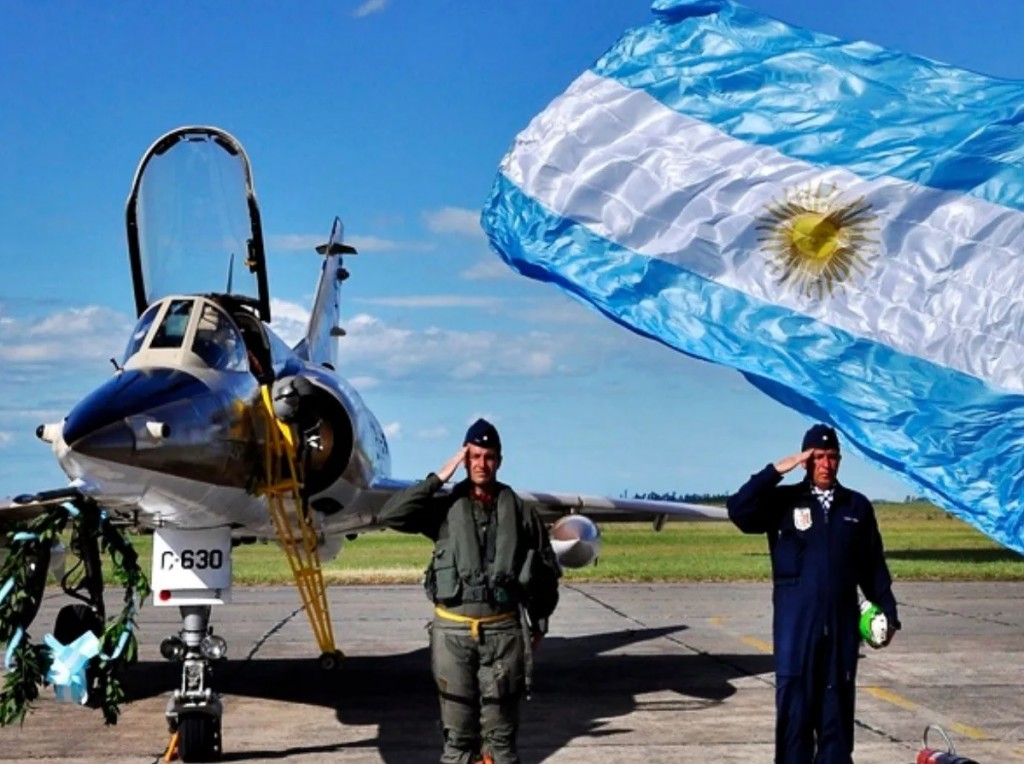 La  Fuerza Aérea Argentina conmemora su 110° Aniversario
