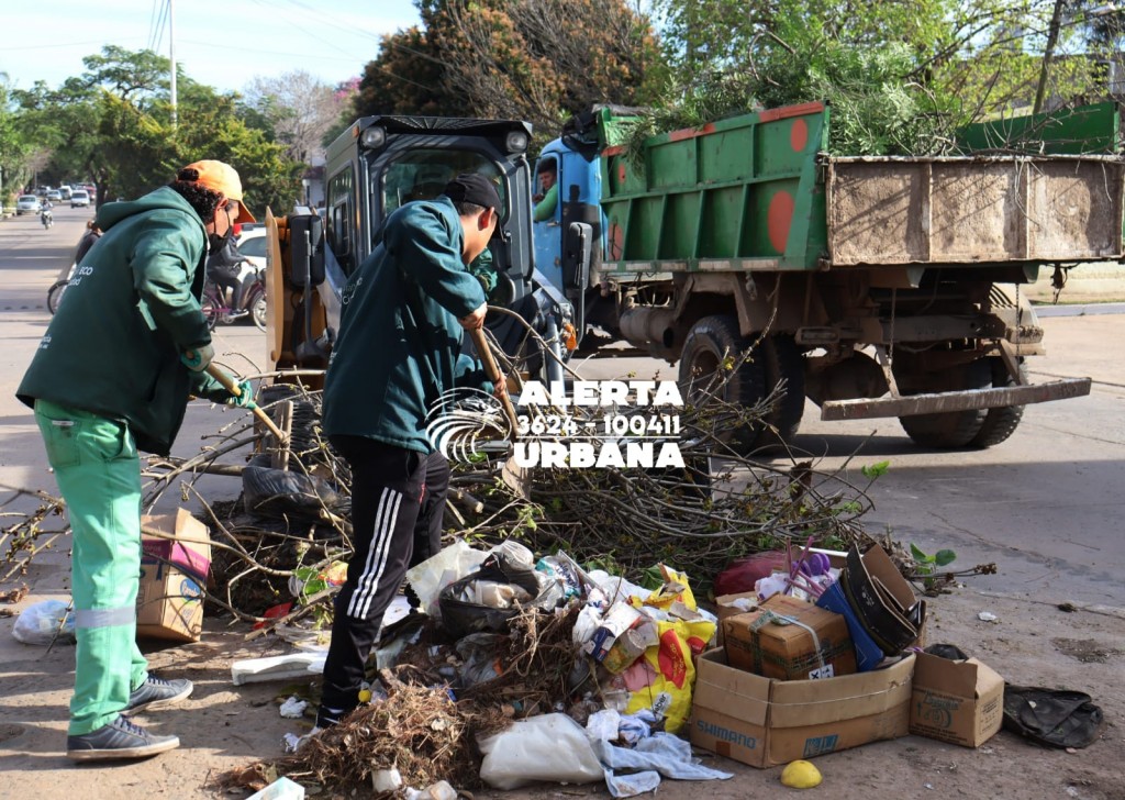 Resistencia realiza operativos integrales de limpieza sobre avenidas y espacios públicos