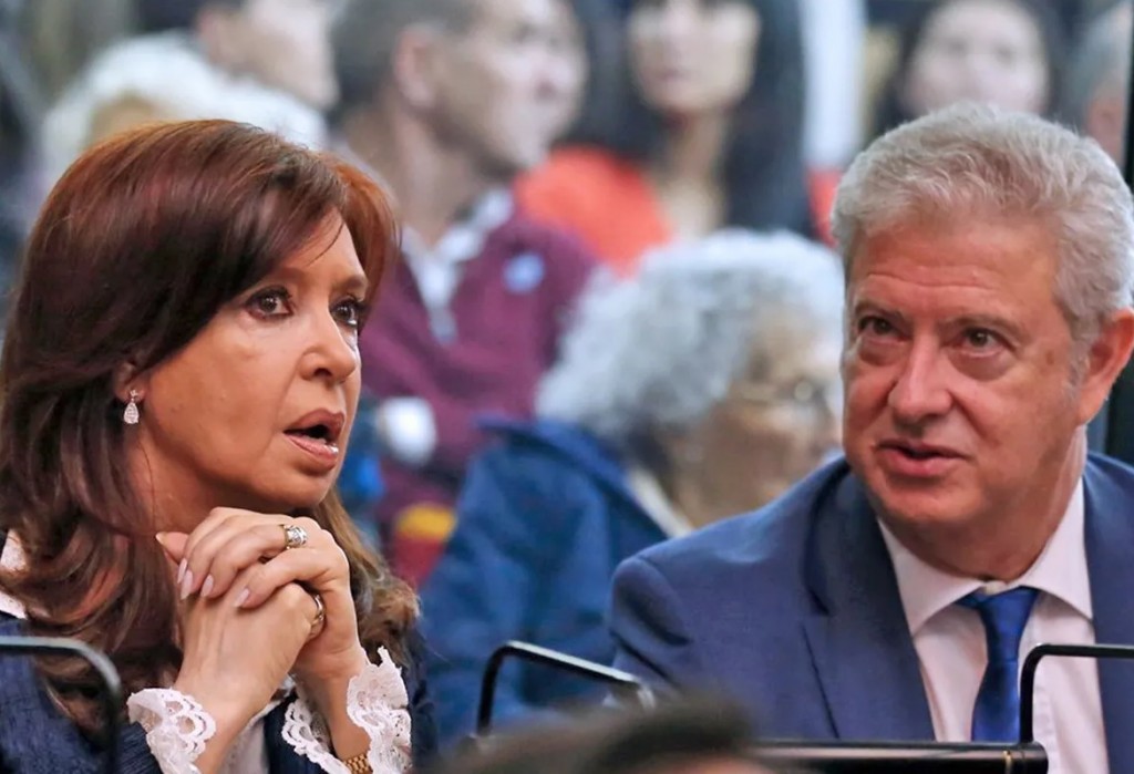 Reanudan el juicio contra Cristina Kirchner