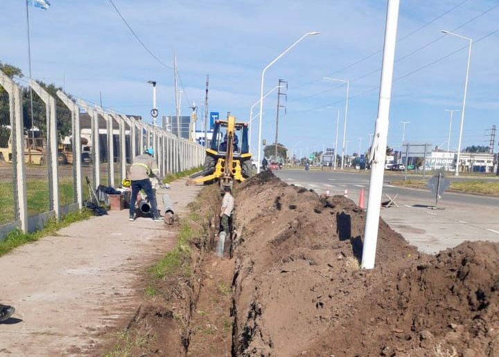 Sameep recambia cañerías para mejorar el servicio a vecinos del B° Villa Seitor de Resistencia