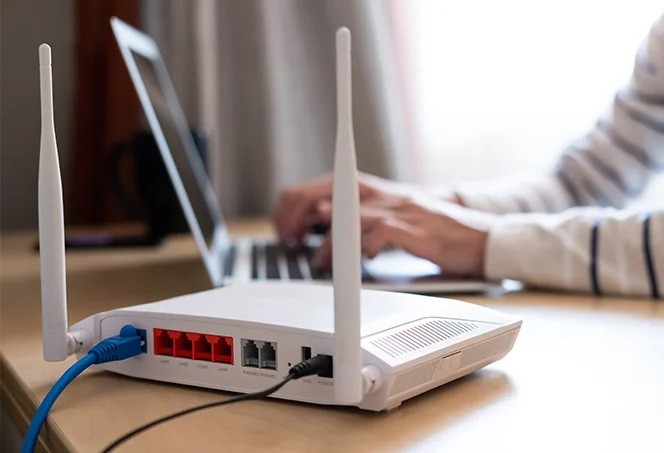 Qué significa que se encienda una luz roja en el router 