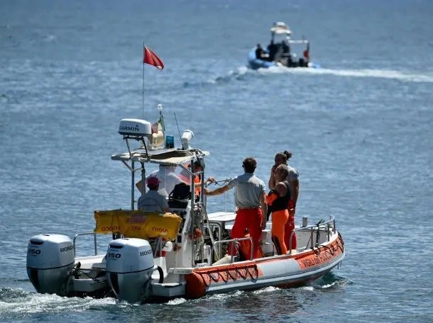 Encontraron cuatro cadáveres en un yate de lujo que naufragó en Italia