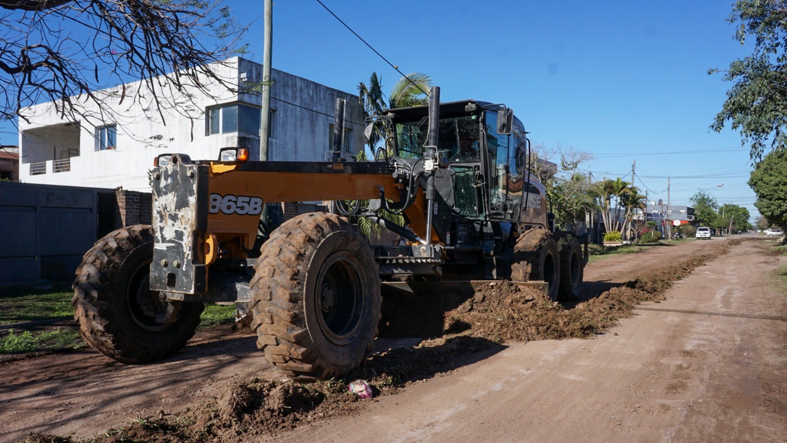 Continúa la mejora de calles de Barranqueras 