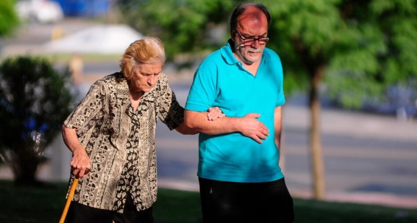 Nuevo bono para jubilados: ¿cuánto cobrarán en agosto según el Anses?