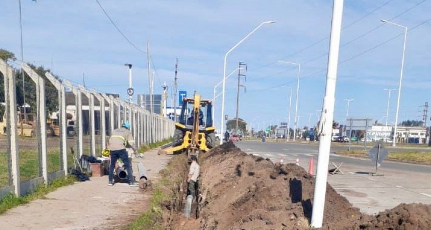 Sameep recambia cañerías para mejorar el servicio a vecinos del B° Villa Seitor de Resistencia