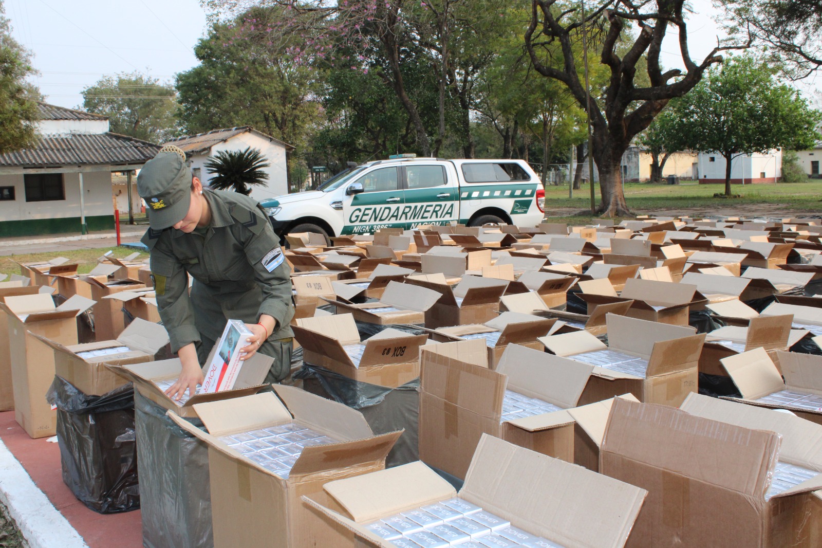 Interceptaron camión con cigarrillos ilegales por un valor de 582 millones de pesos