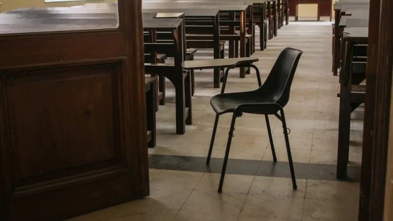 Docentes universitarios van al paro en el inicio del segundo cuatrimestre