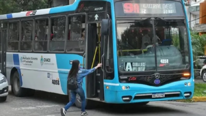 Colectivos con servicio restringido hoy en el Chaco: en qué horarios no funcionarán