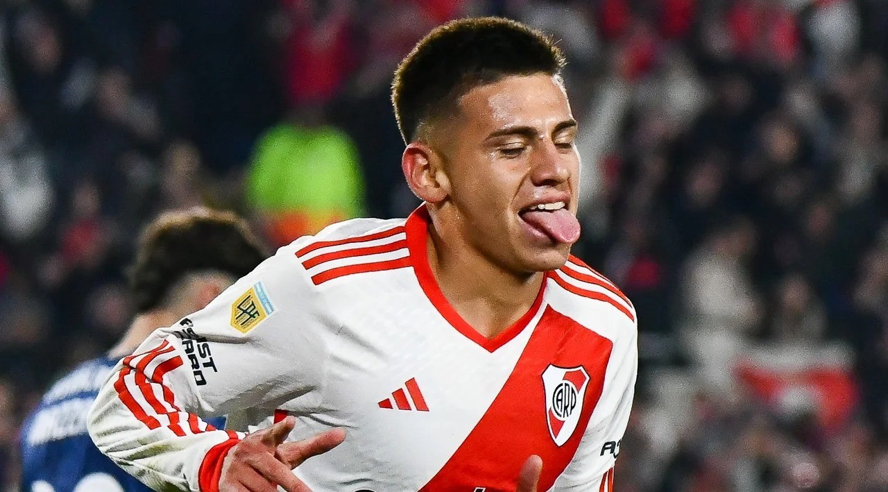 ¿Llega para el miércoles? Estudios para Echeverri que es duda para el partido con Talleres