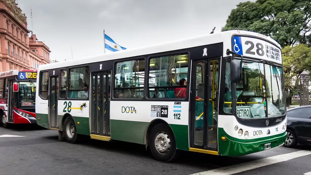 Hoy subió el colectivo en Buenos Aires: ¿de cuánto son los aumentos?