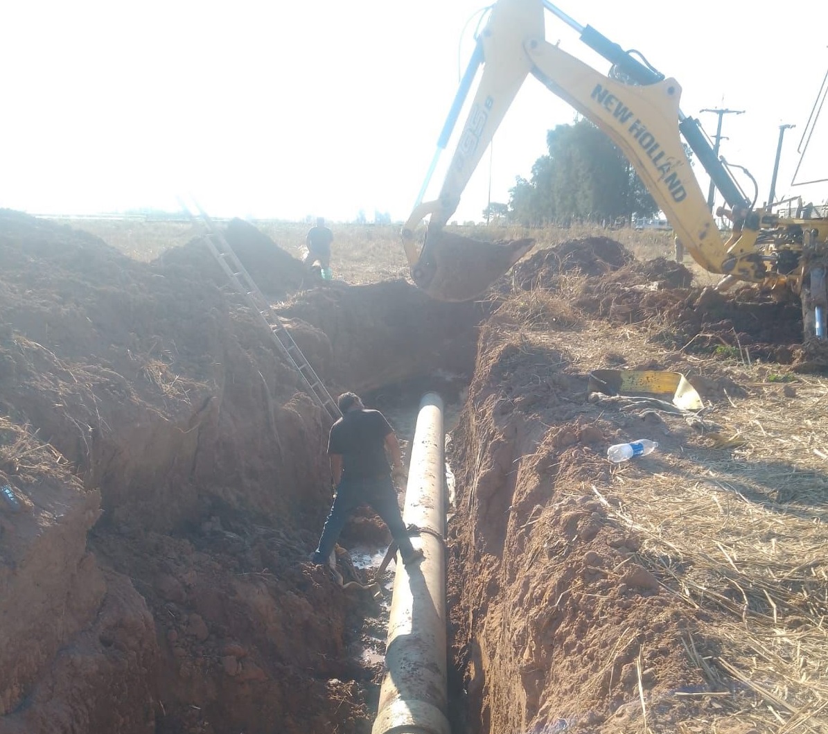Sameep reparó un tramo del segundo acueducto, cerca de Avia Terai