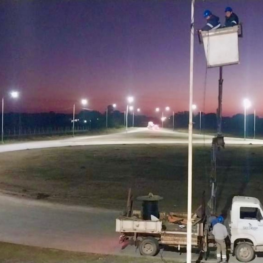San Martín: Robaron luminarias de un acceso y Secheep las repuso  