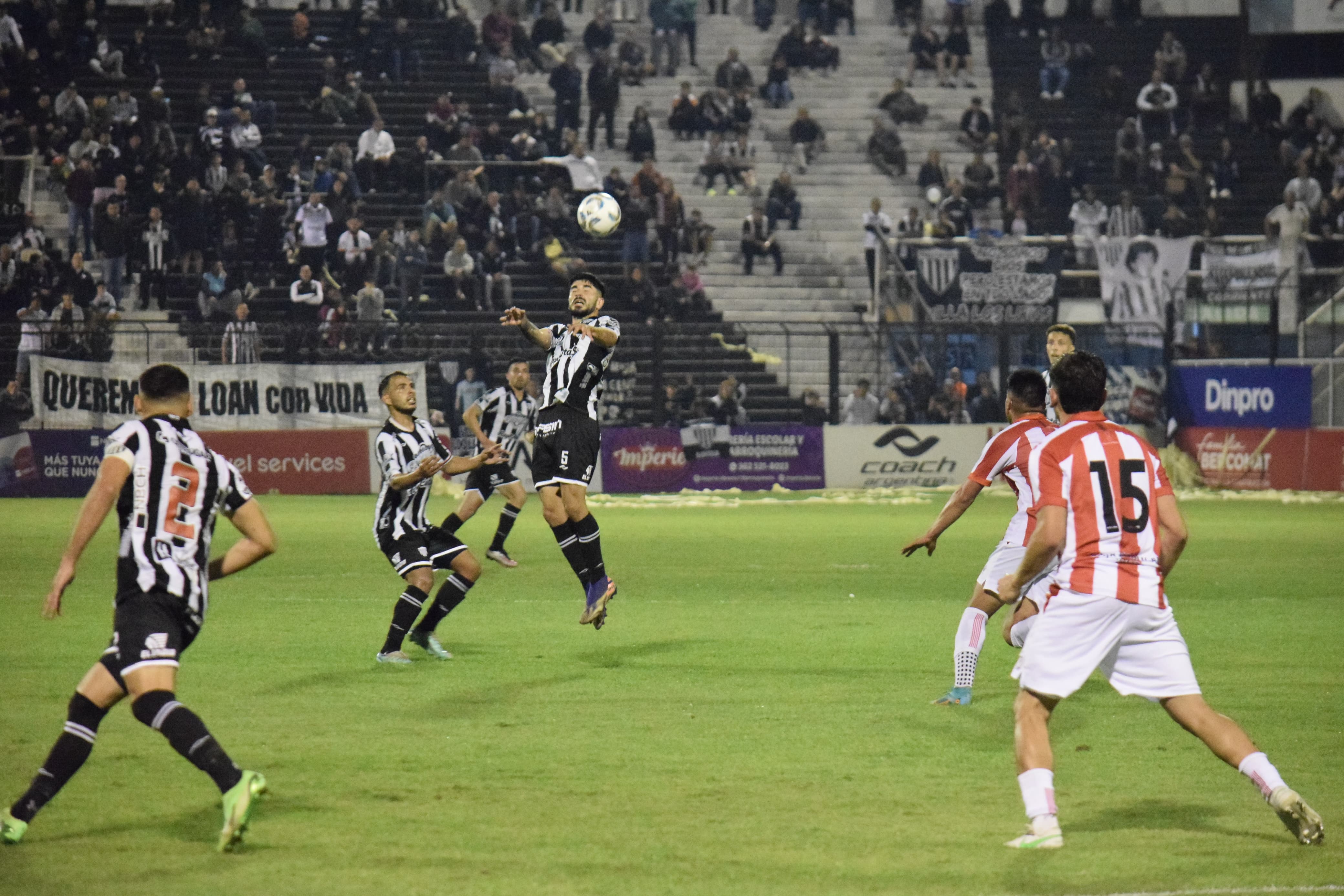For Ever no golpeó condo pudo y no empató cuando quiso: otra derrota que complica