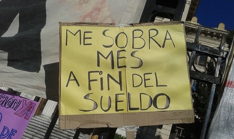 Más sindicatos se rebelan ante el techo paritario que quiere imponer Milei