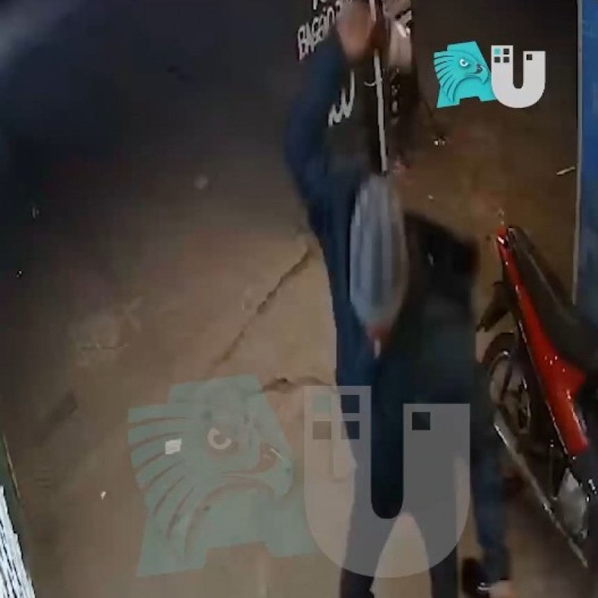 Tremendo: para robarle la bici le partieron una botella de vidrio en la cabeza