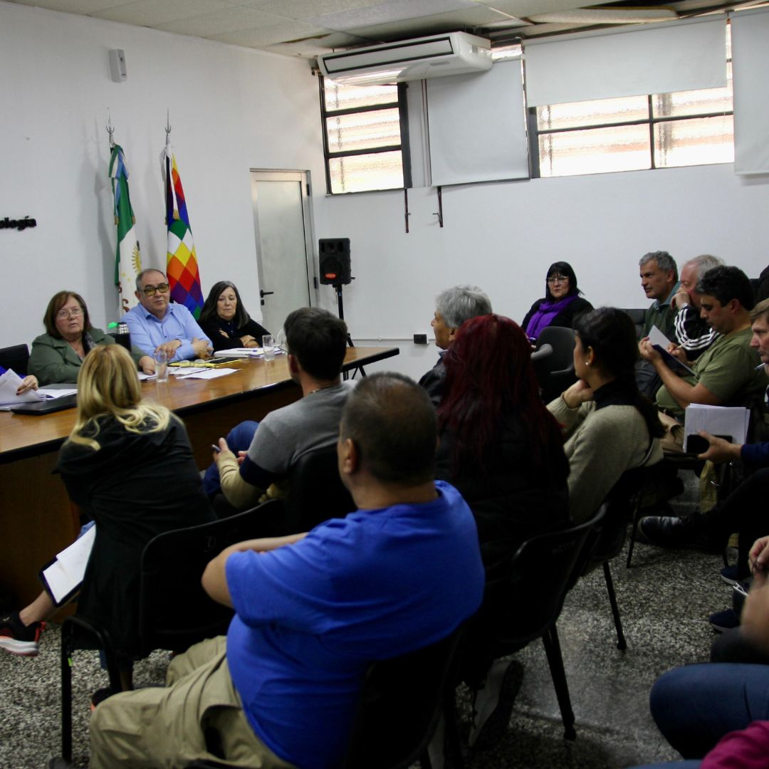 Estabilidad laboral docente: avanzan acuerdos para los niveles secundario y superior