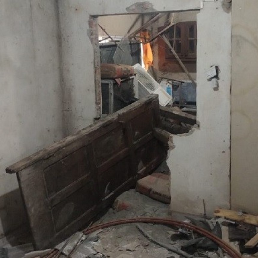 Batalla campal entre vecinos por un terreno finalizó con todos en la comisaría     