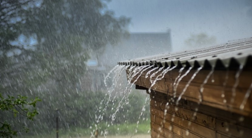 Anuncian lluvias y tormentas durante todo el domingo
