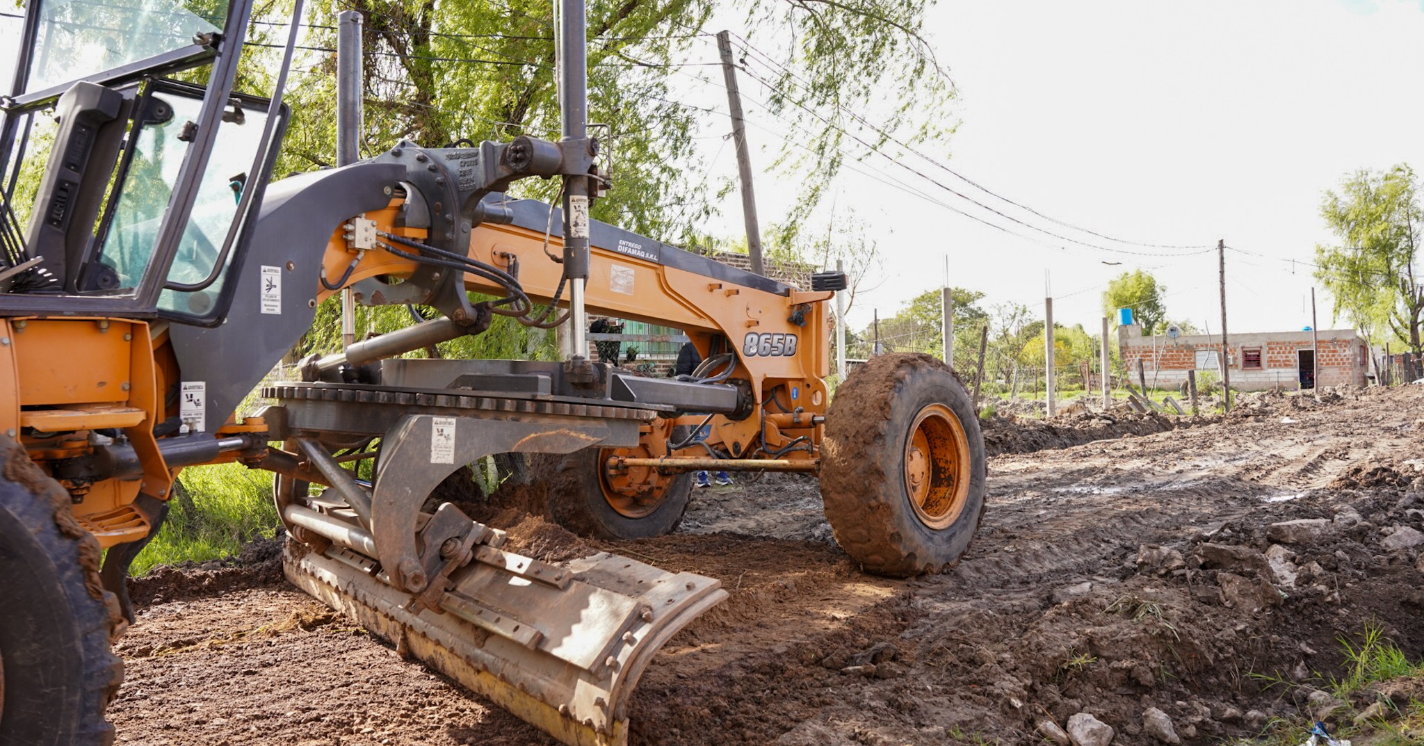   Municipalidad de Barranqueras: trabajos para habilitar una calle en el barrio María Cristina