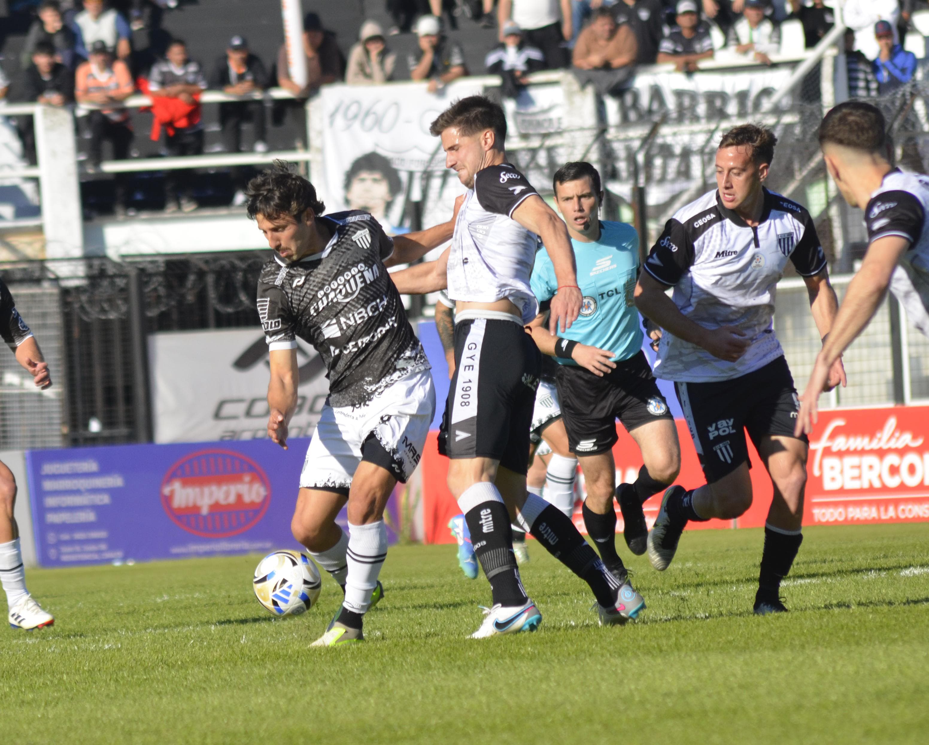 For Ever perdió ante Gimnasia de Mendoza, un partido clave para acercarse a la punta