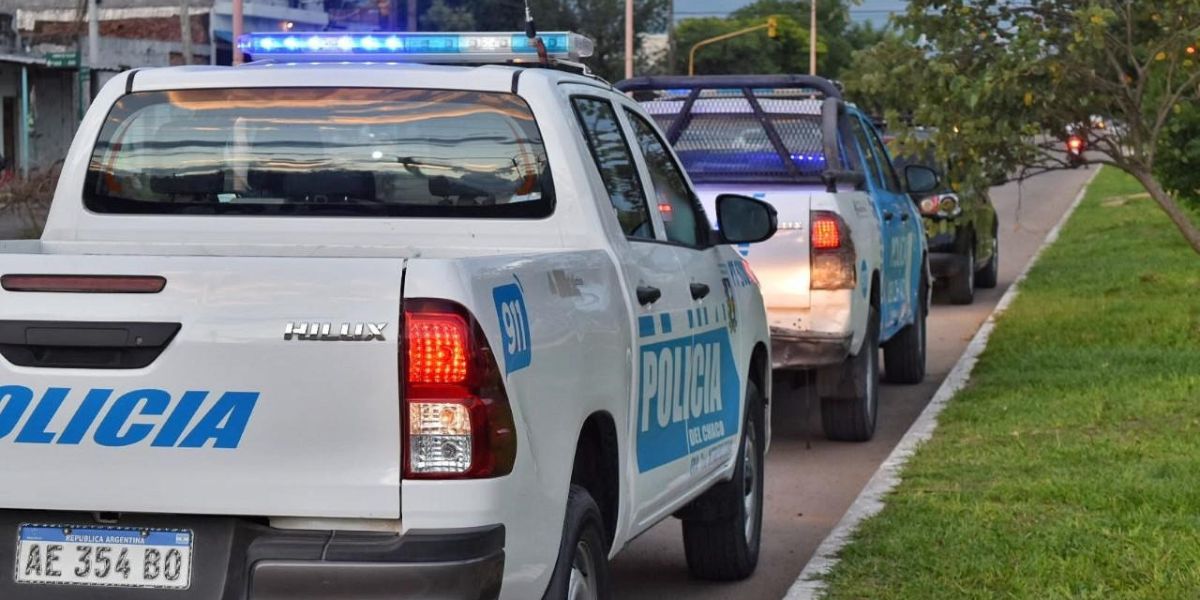 Héroes acuáticos: policías salvan a niños que convulsionaba