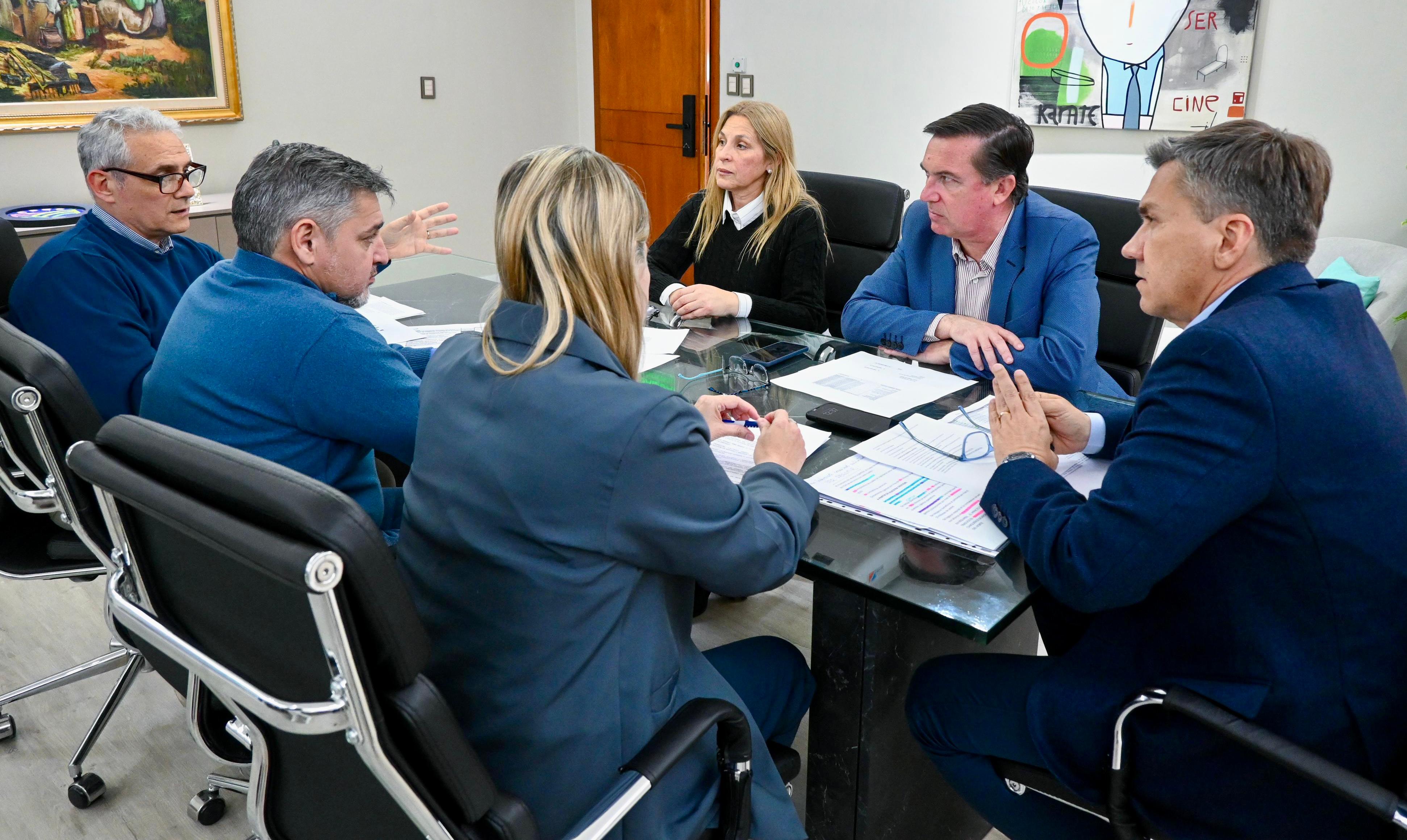 El gobierno informó ahorro de más de $260 millones por eliminar 13 fideicomisos 