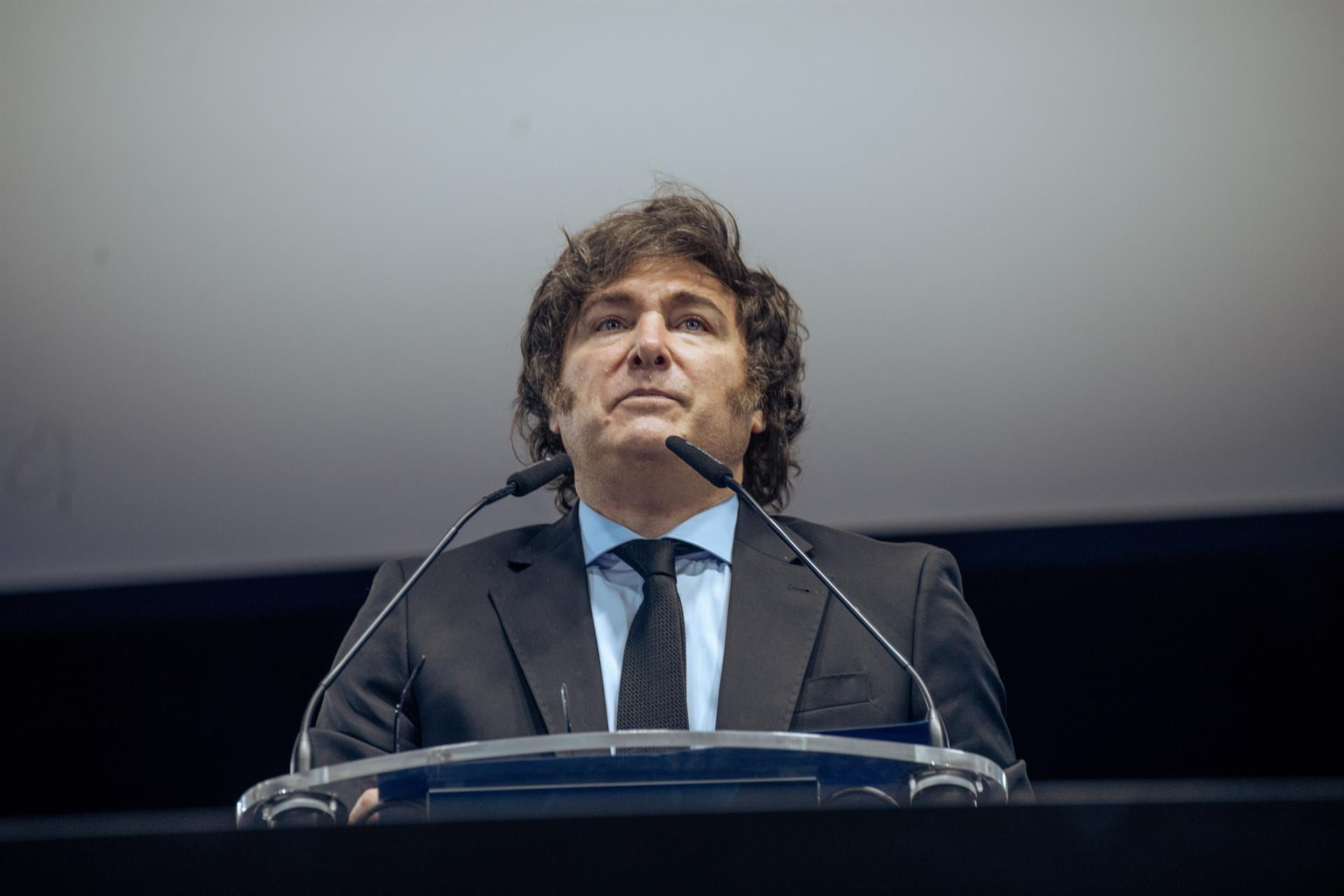 Pensiones por discapacidad en la mira: Milei prepara 720 mil nuevas cartas documento