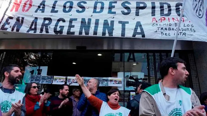 En 18 meses de gestión de Milei, se perdieron 223 mil empleos formales y 15 mil empresas 